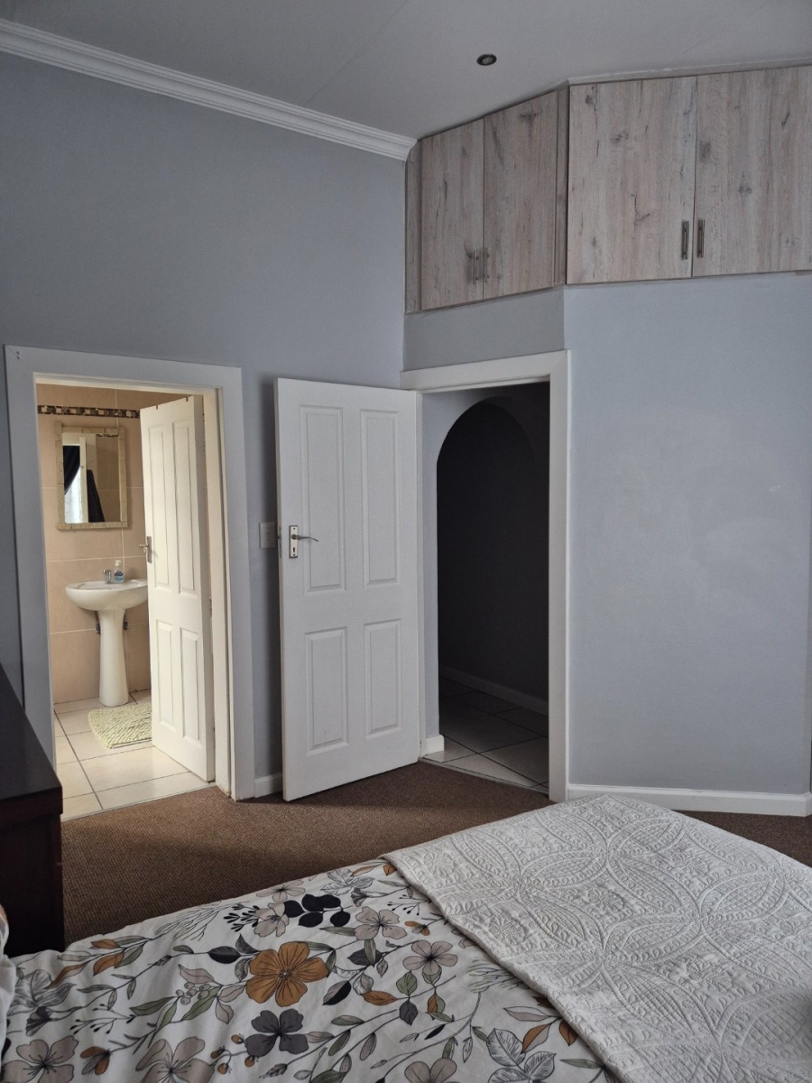 4 Bedroom Property for Sale in Bethlehem Free State